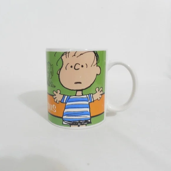 Peanut's Linus Coffee Cup - Picture 3 of 8